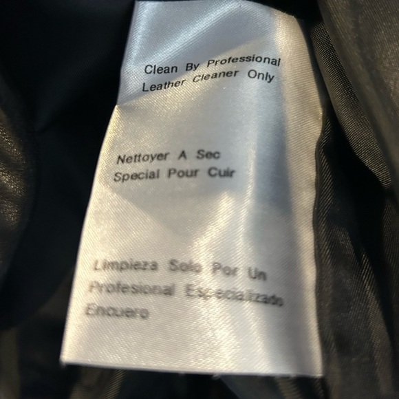 018. MK Women’s Black Leather Jacket GORGEOUS! Length 25” • M - Picture 7 of 10